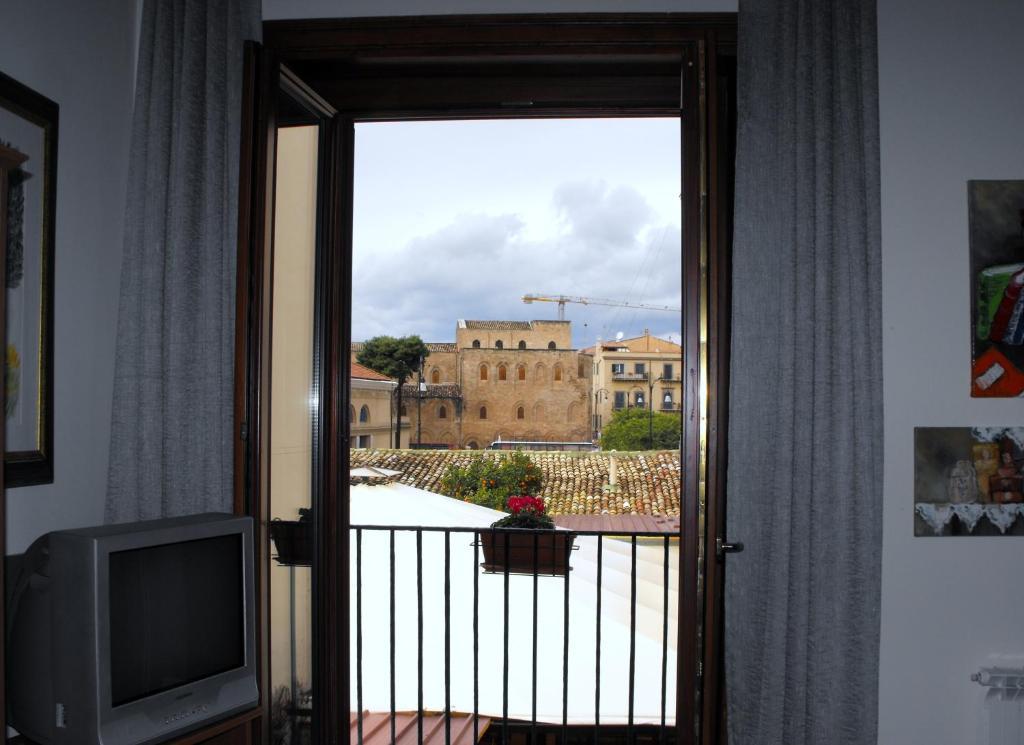 B&B Casa Degli Artisti Palermo Eksteriør billede